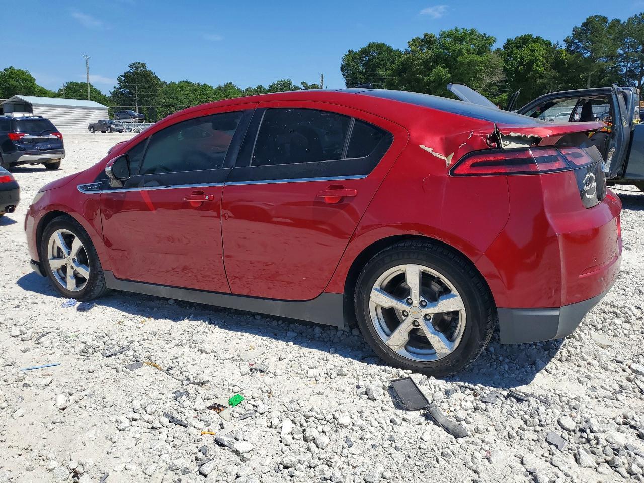 2011 Chevrolet Volt - Image 2