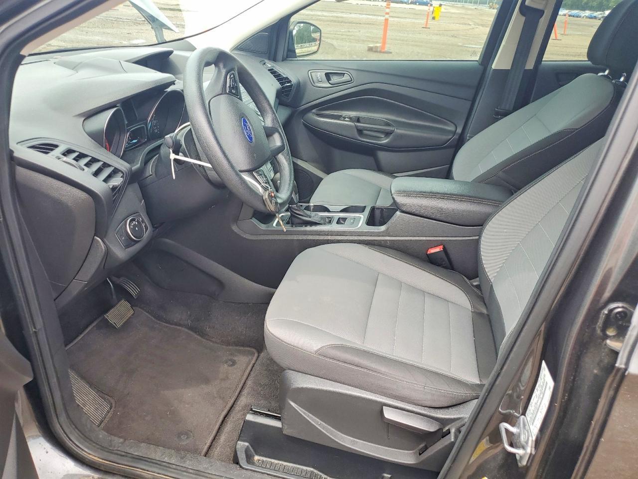 2017 Ford Escape S - Image 7