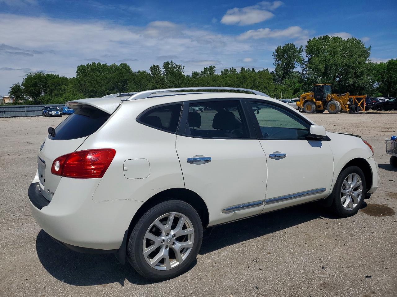 2013 Nissan Rogue S - Фото 3