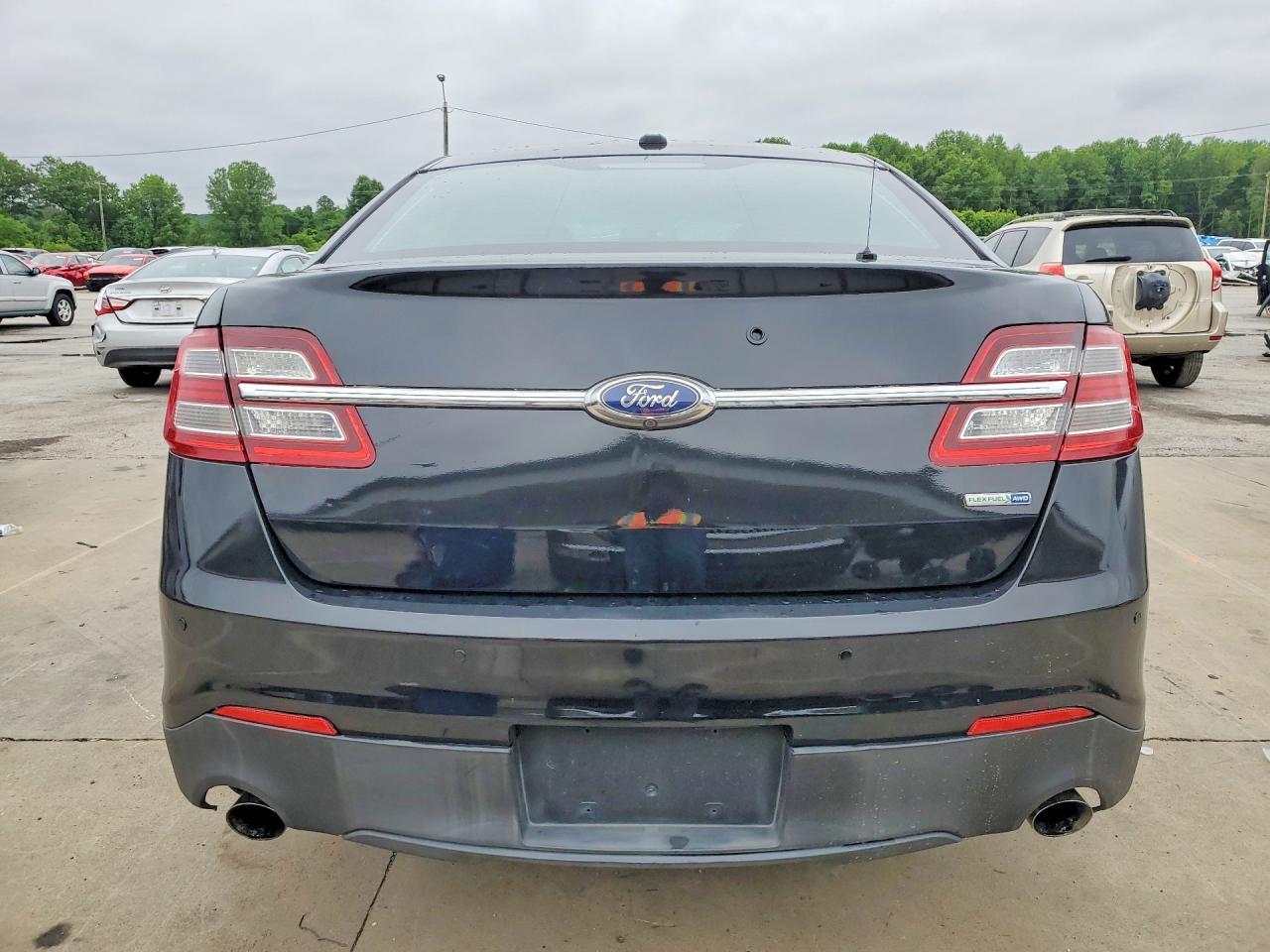 2013 Ford Taurus Police Interceptor - Фото 6