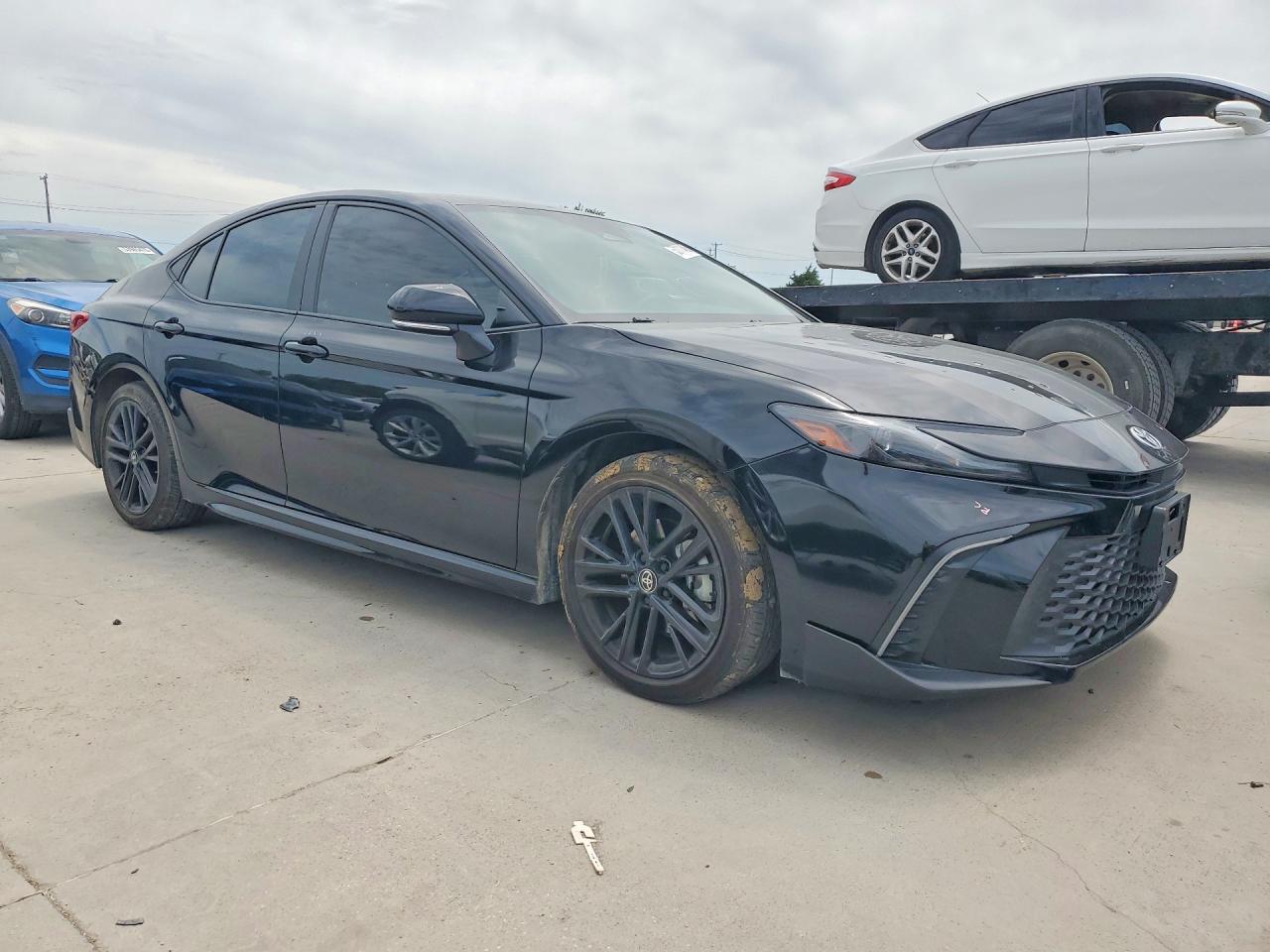 2025 Toyota Camry Se - Фото 4
