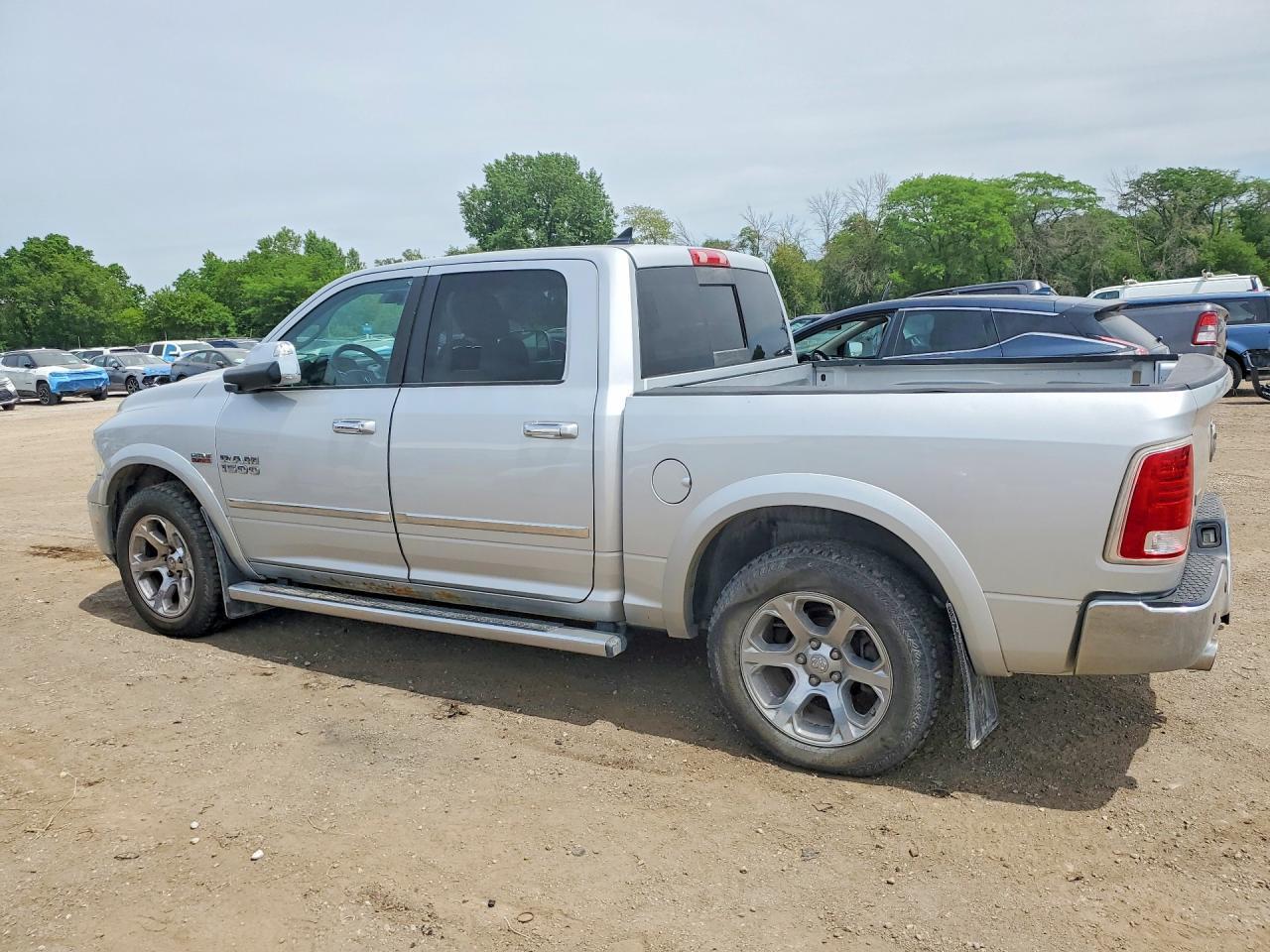 2013 Ram 1500 Laramie - Фото 2