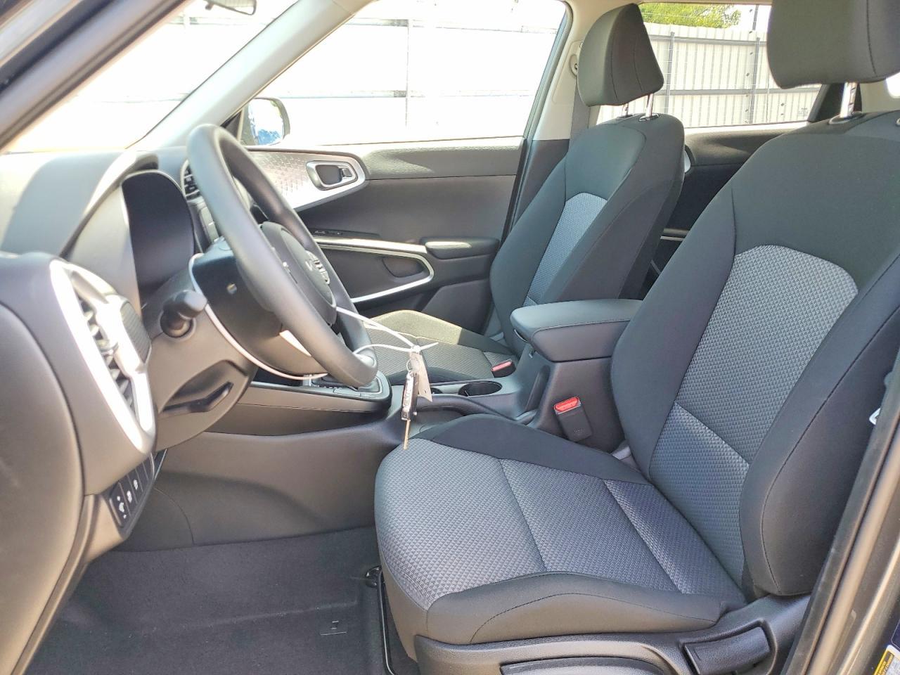 2025 Kia Soul Lx - Фото 7