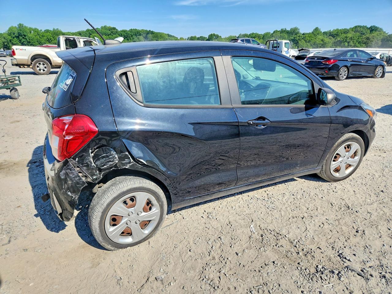2021 Chevrolet Spark Ls - Фото 3