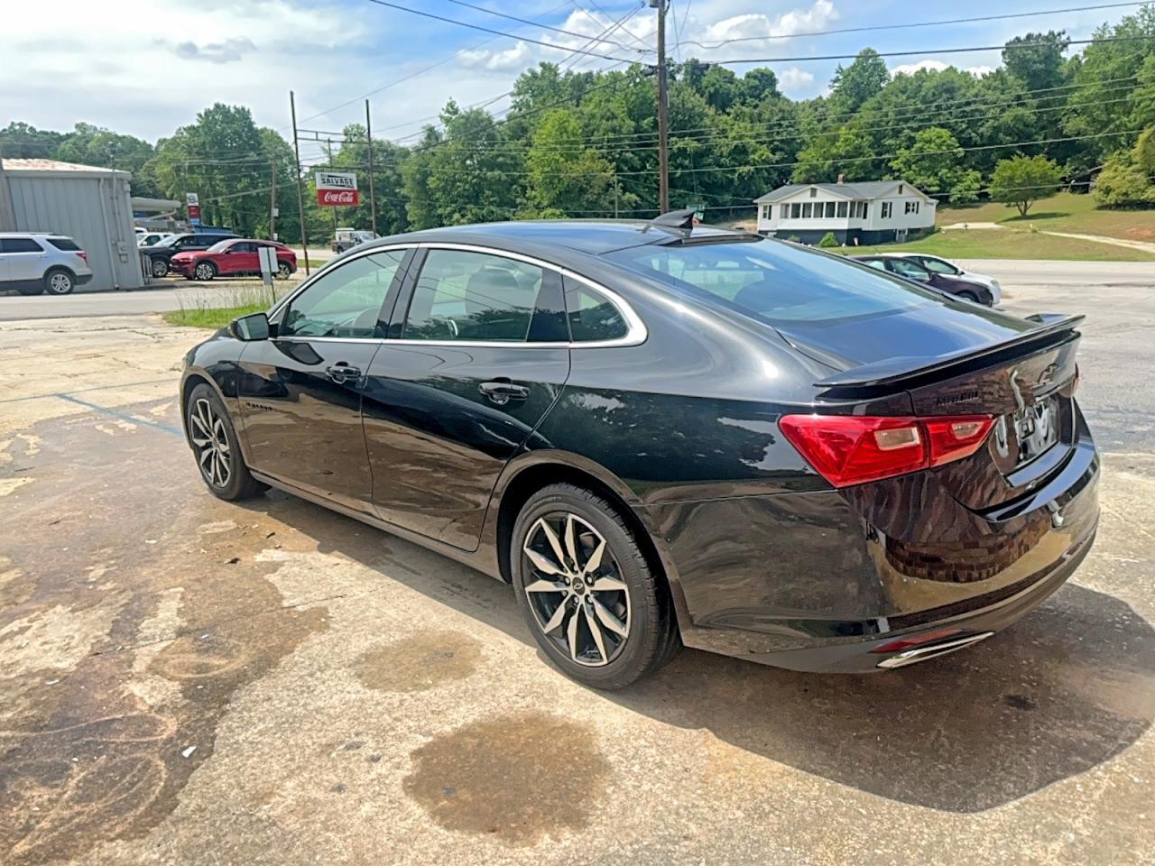 2025 Chevrolet Malibu Rs - Image 3