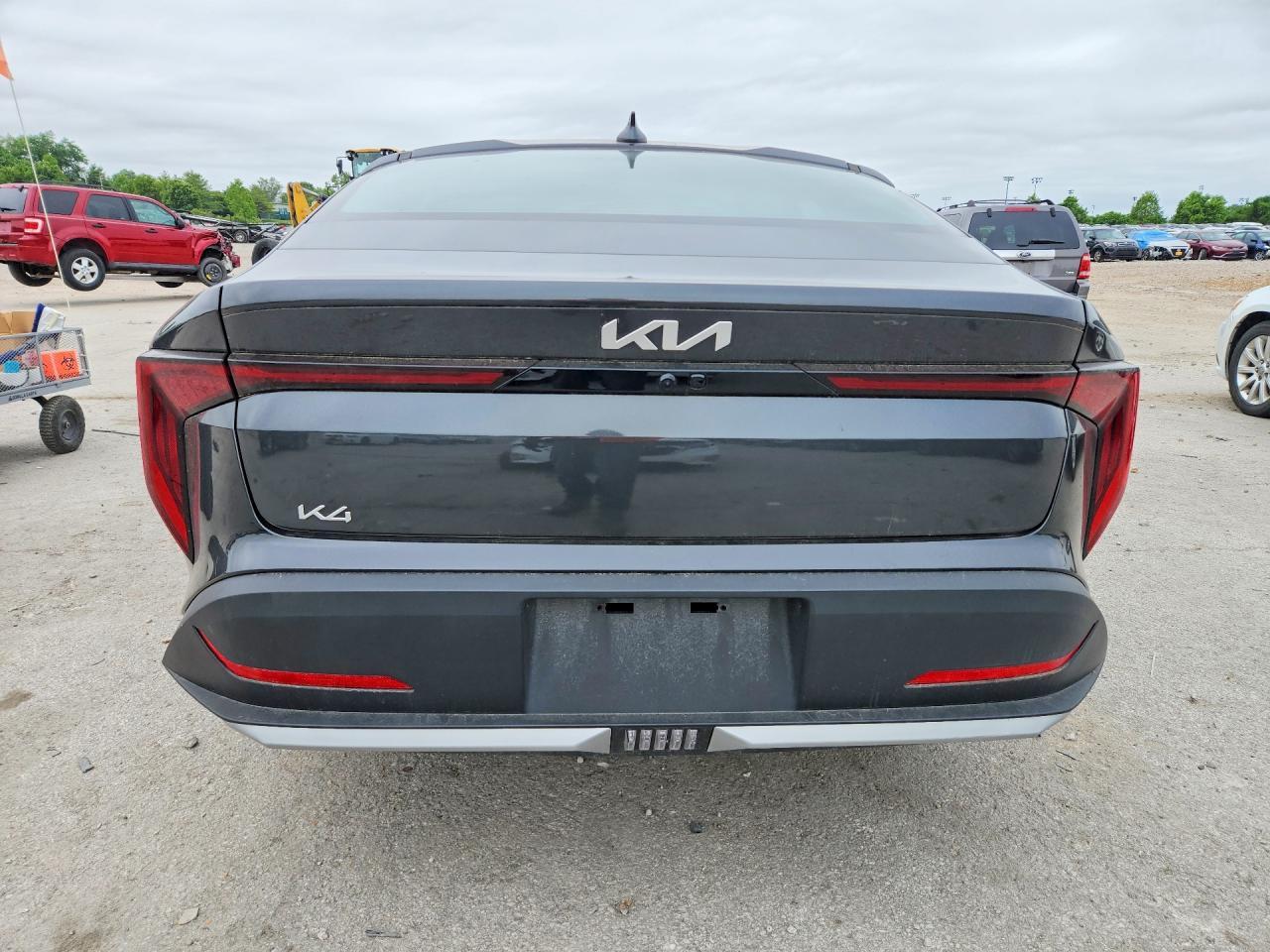2025 Kia K4 Lx - Image 6