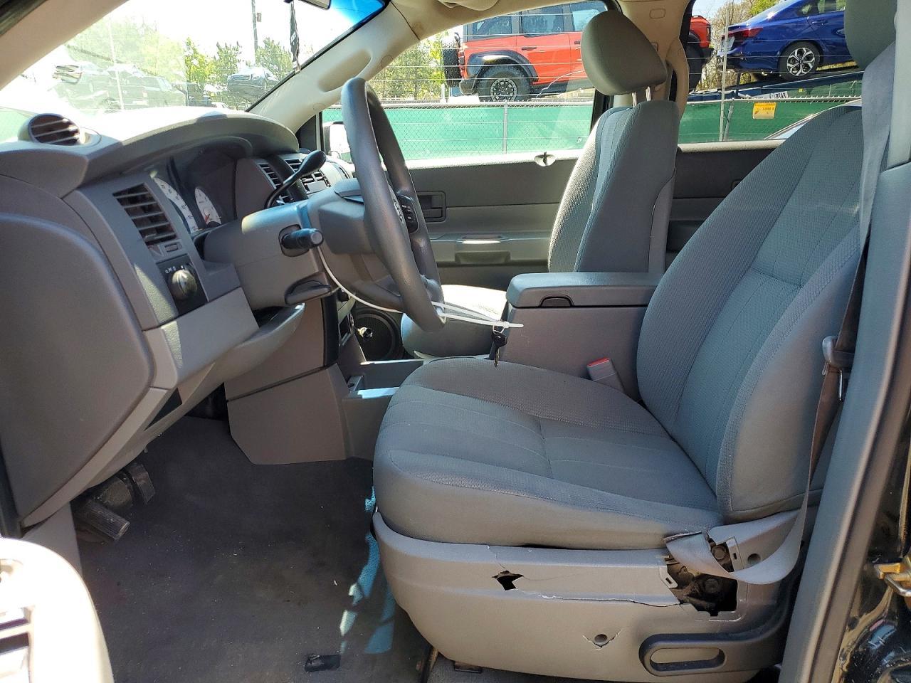 2005 Dodge Durango St - Image 7