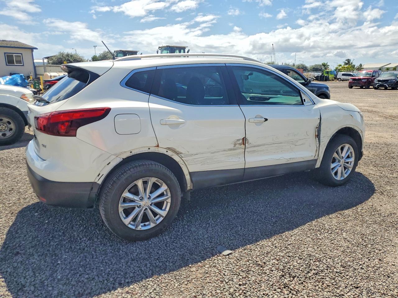 2017 Nissan Rogue Sport Sv - Фото 3