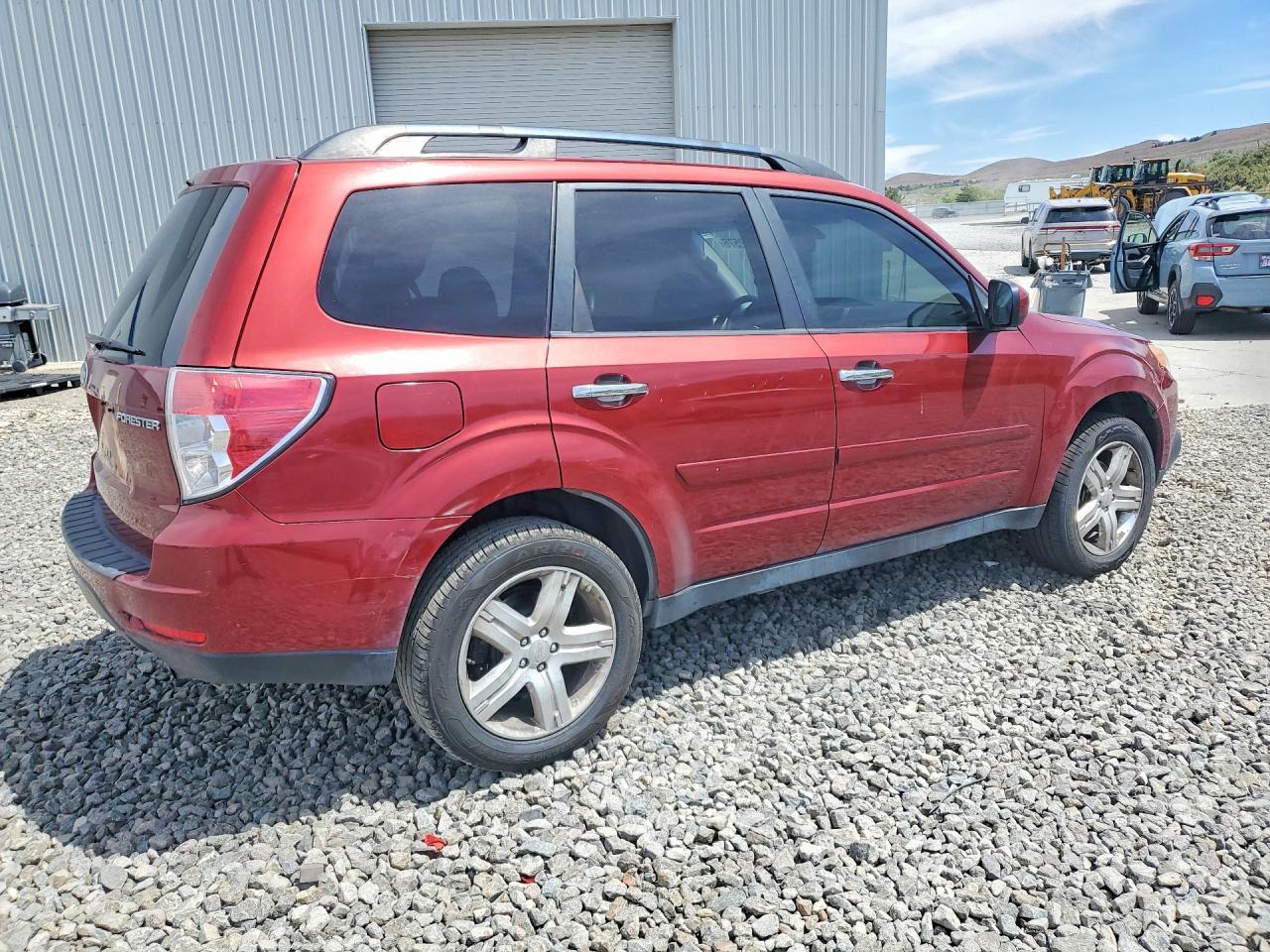 2009 Subaru Forester 2.5X Premium - Image 3