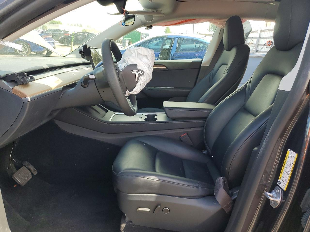 2024 Tesla Model Y - Image 7