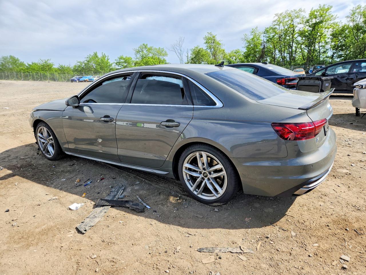 2024 Audi A4 Premium Plus 45 - Фото 2