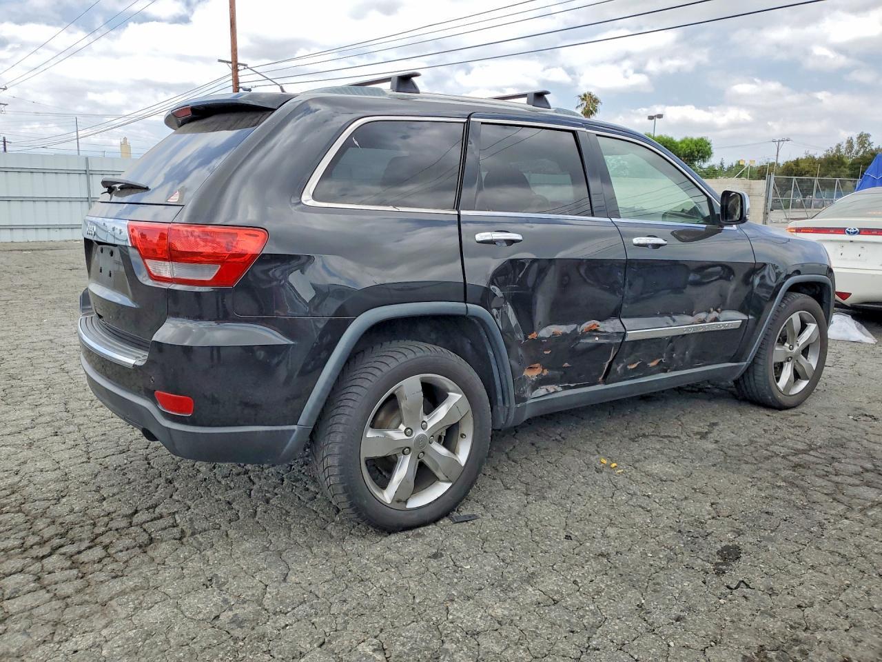 2012 Jeep Grand Cherokee Overland - Фото 3