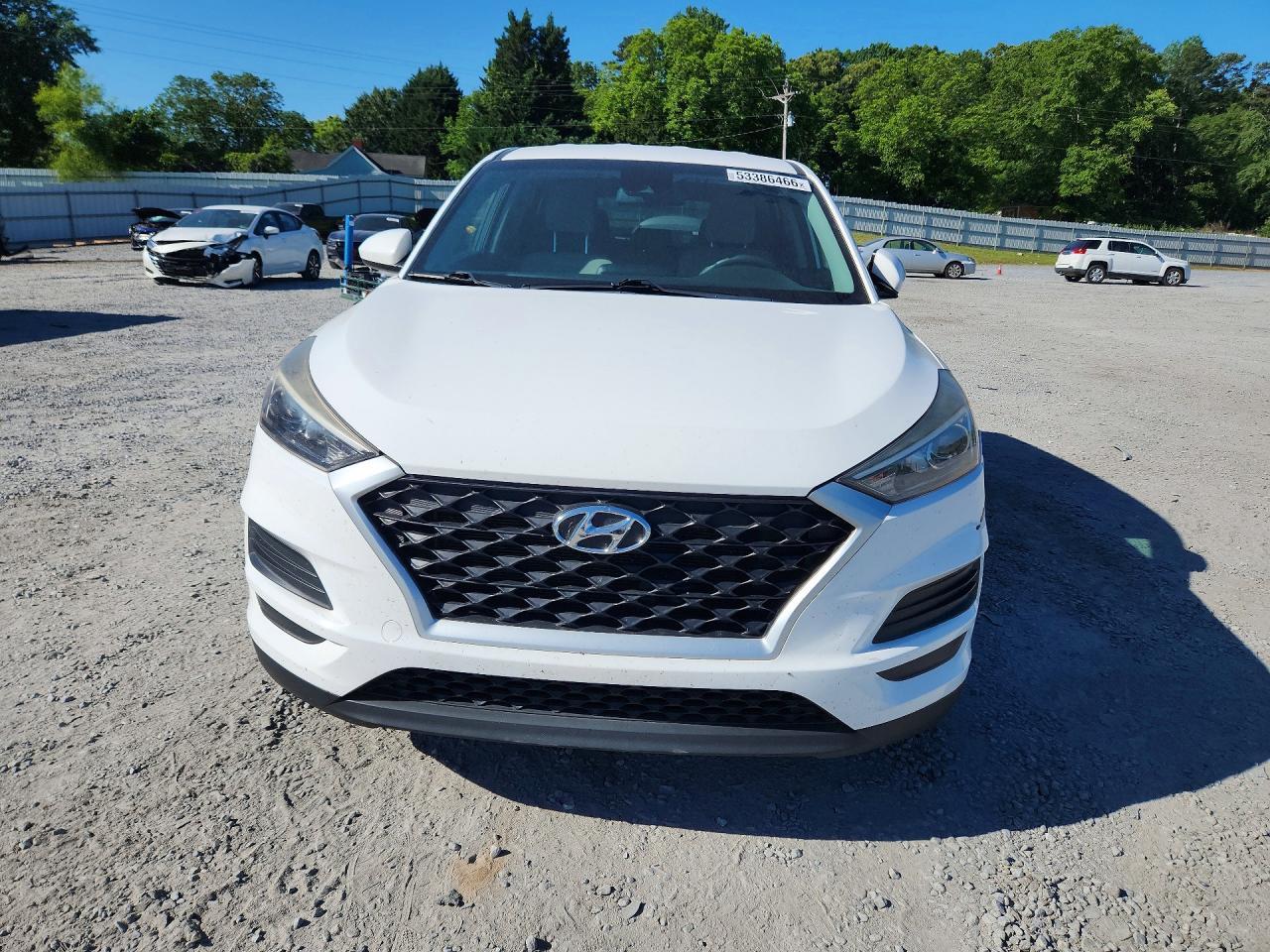 2020 Hyundai Tucson Se - Image 5