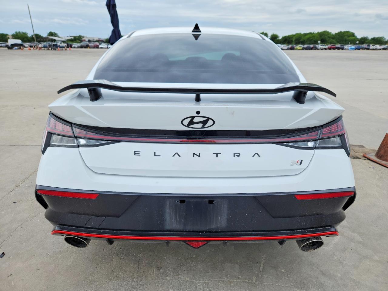 2025 Hyundai Elantra N Base - Фото 6