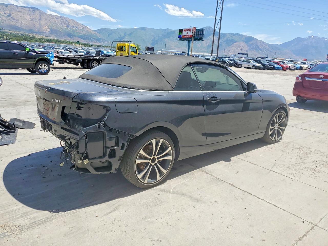 2017 BMW 230Xi - Фото 3
