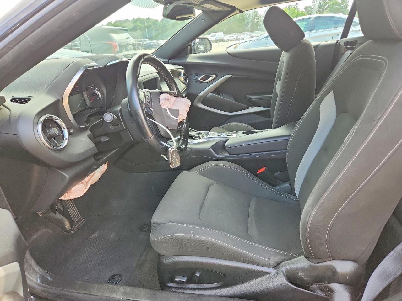 2023 Chevrolet Camaro Ls - Фото 7