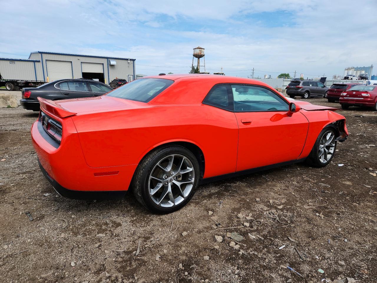 2022 Dodge Challenger Gt - Image 3