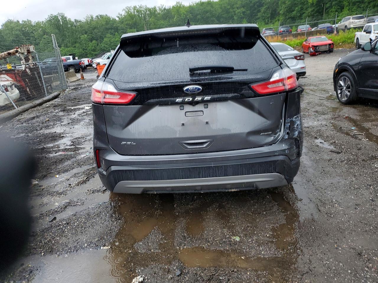 2022 Ford Edge Sel - Image 6