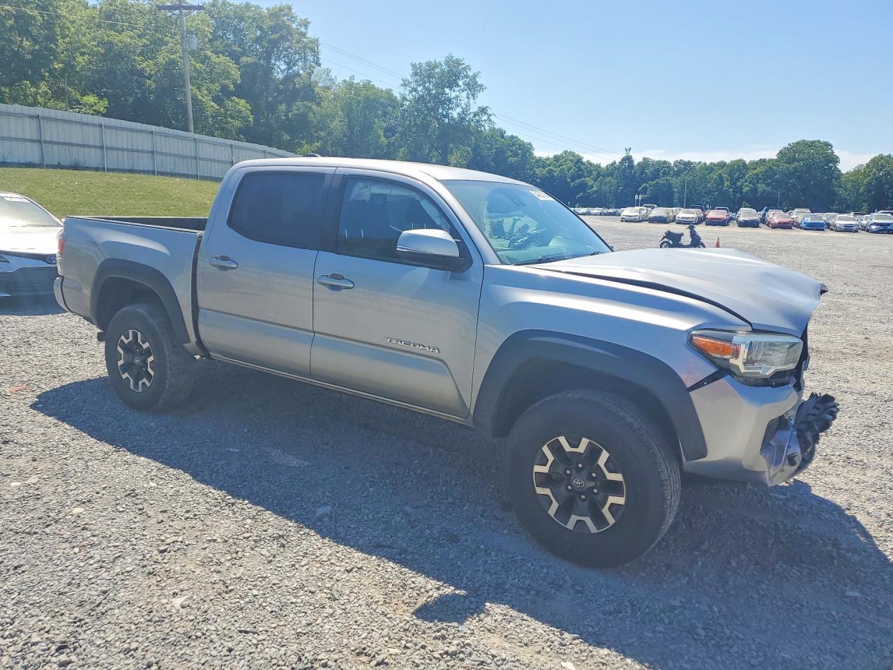 2021 Toyota Tacoma Trd Off-Road - Image 4