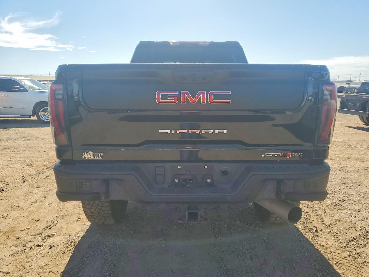 2024 GMC Sierra K2500 At4X - Image 6