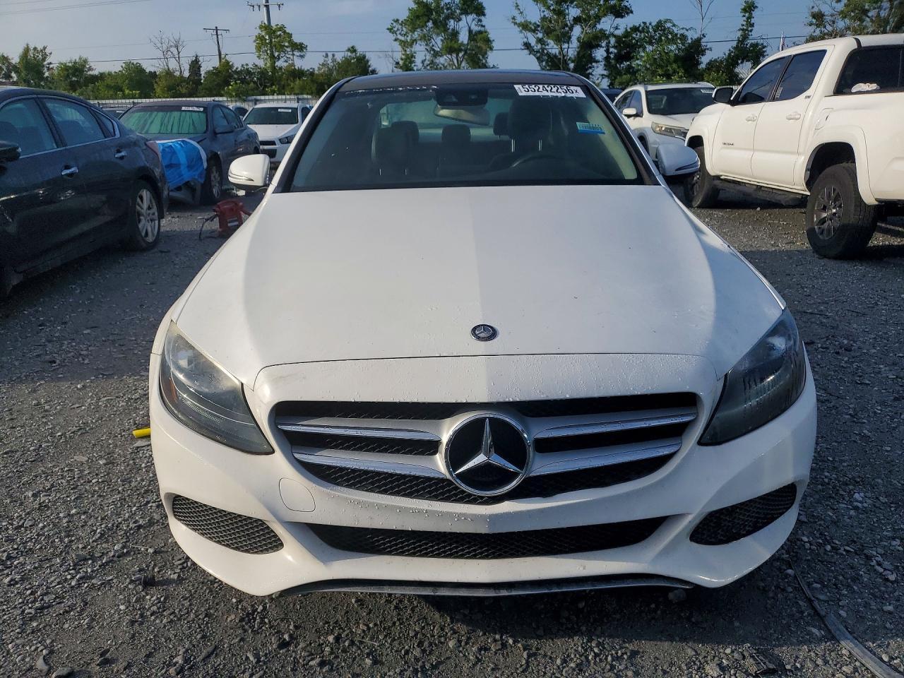2017 Mercedes-Benz C 300 - Image 5