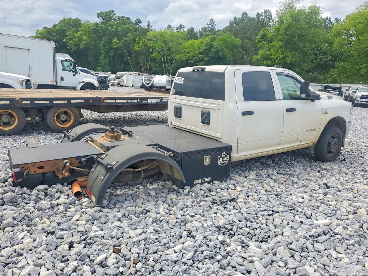 2022 Ram 3500 - Image 3