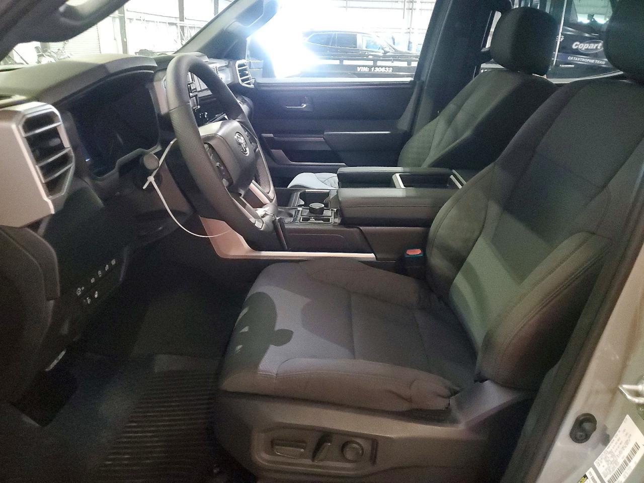 2025 Toyota Tundra Sr5 - Фото 7