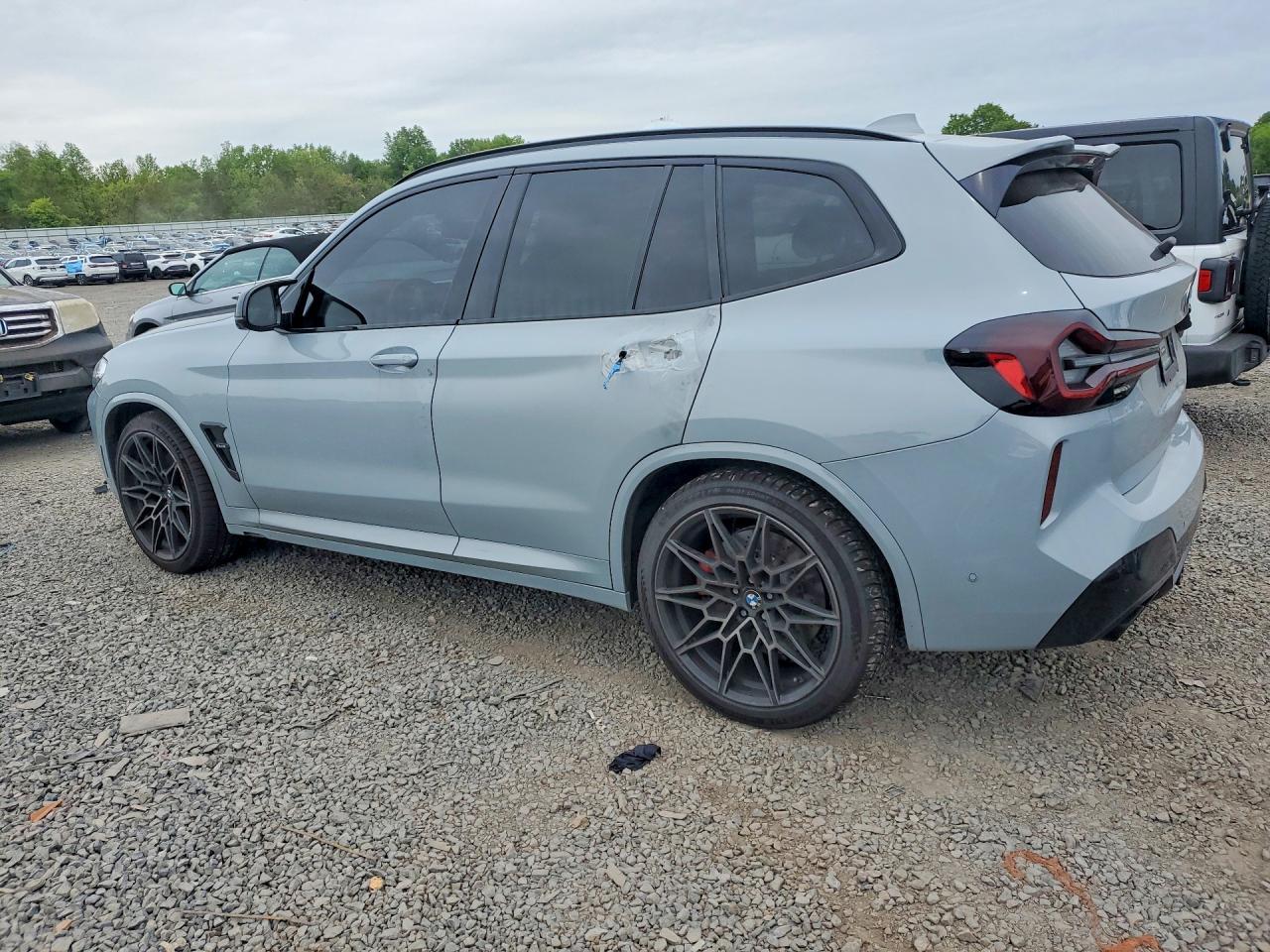 2022 BMW X3 M - Фото 2