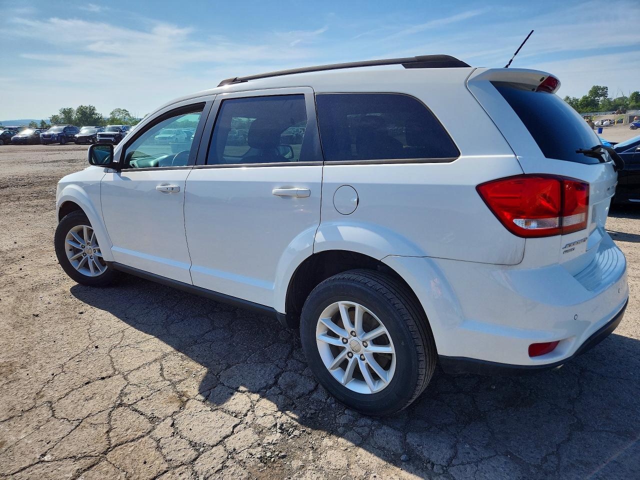 2015 Dodge Journey Sxt - Image 2