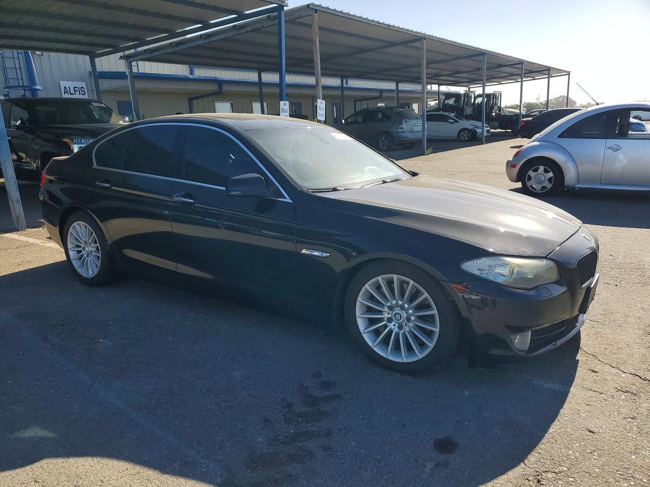 2011 BMW 535 Xi - Фото 4