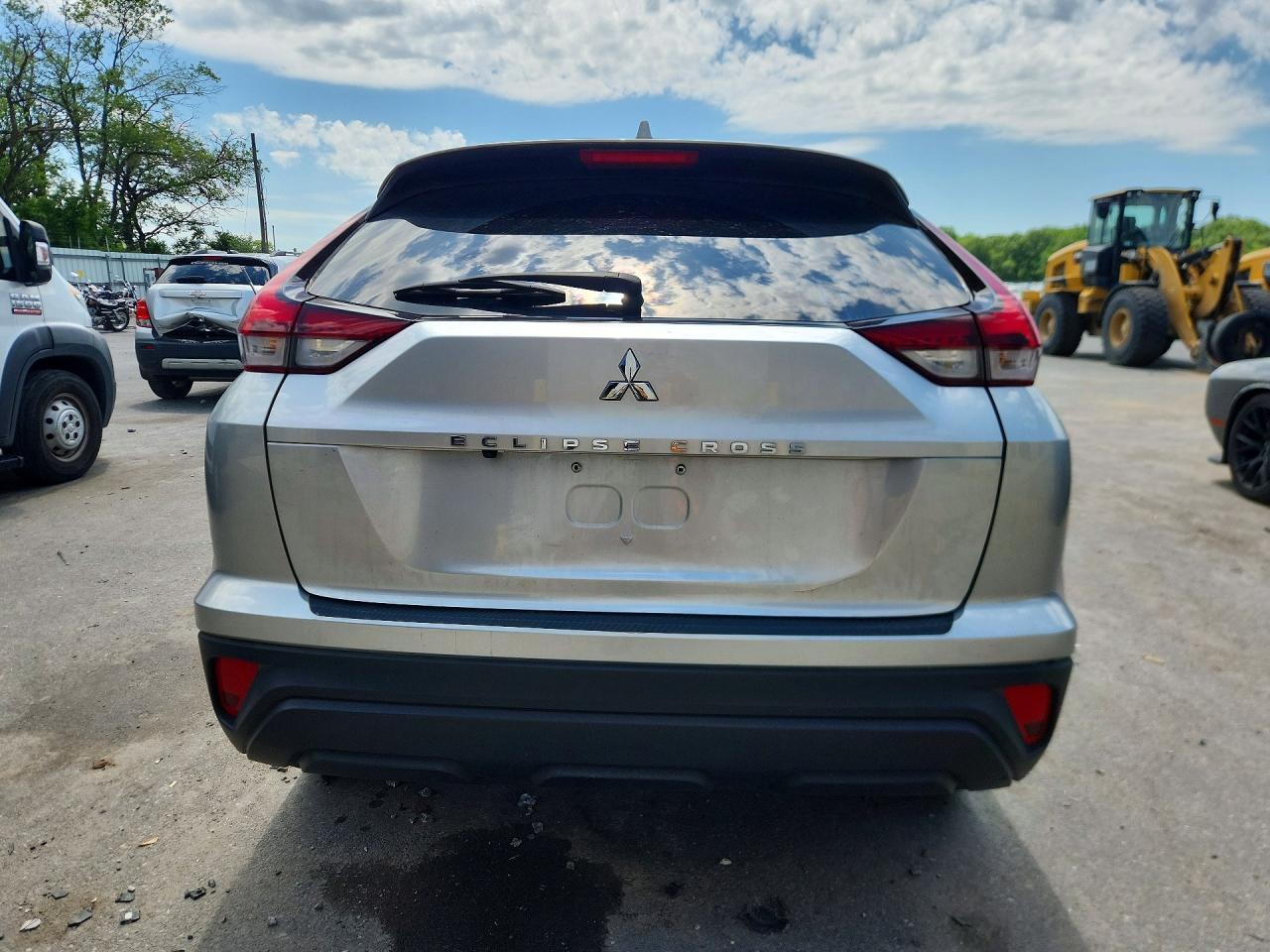 2023 Mitsubishi Eclipse Cross Le - Фото 6