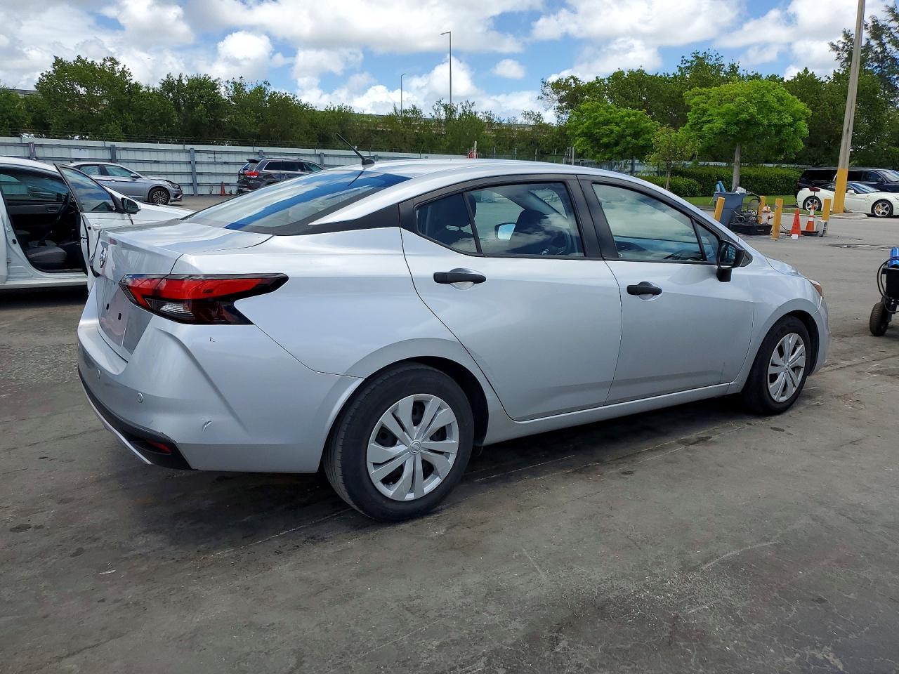 2020 Nissan Versa S - Image 3