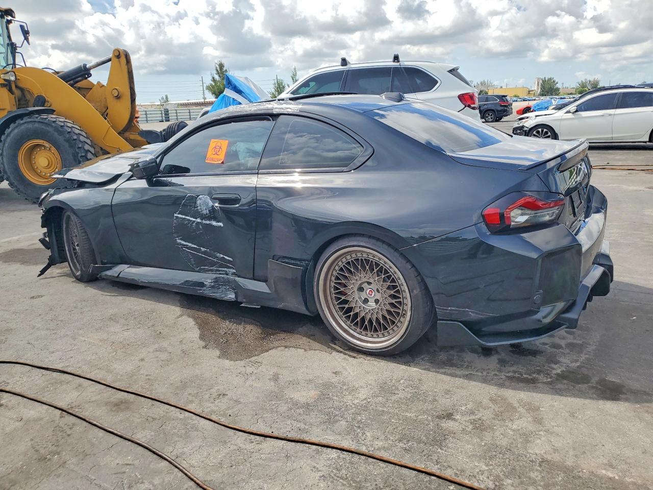 2024 BMW M2 - Фото 2