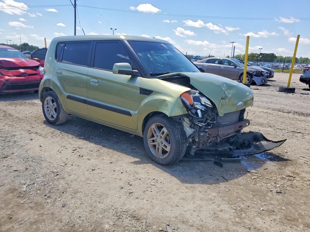 2010 Kia Soul + - Image 4