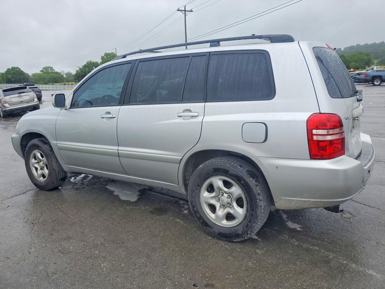 2002 Toyota Highlander Base - Фото 2