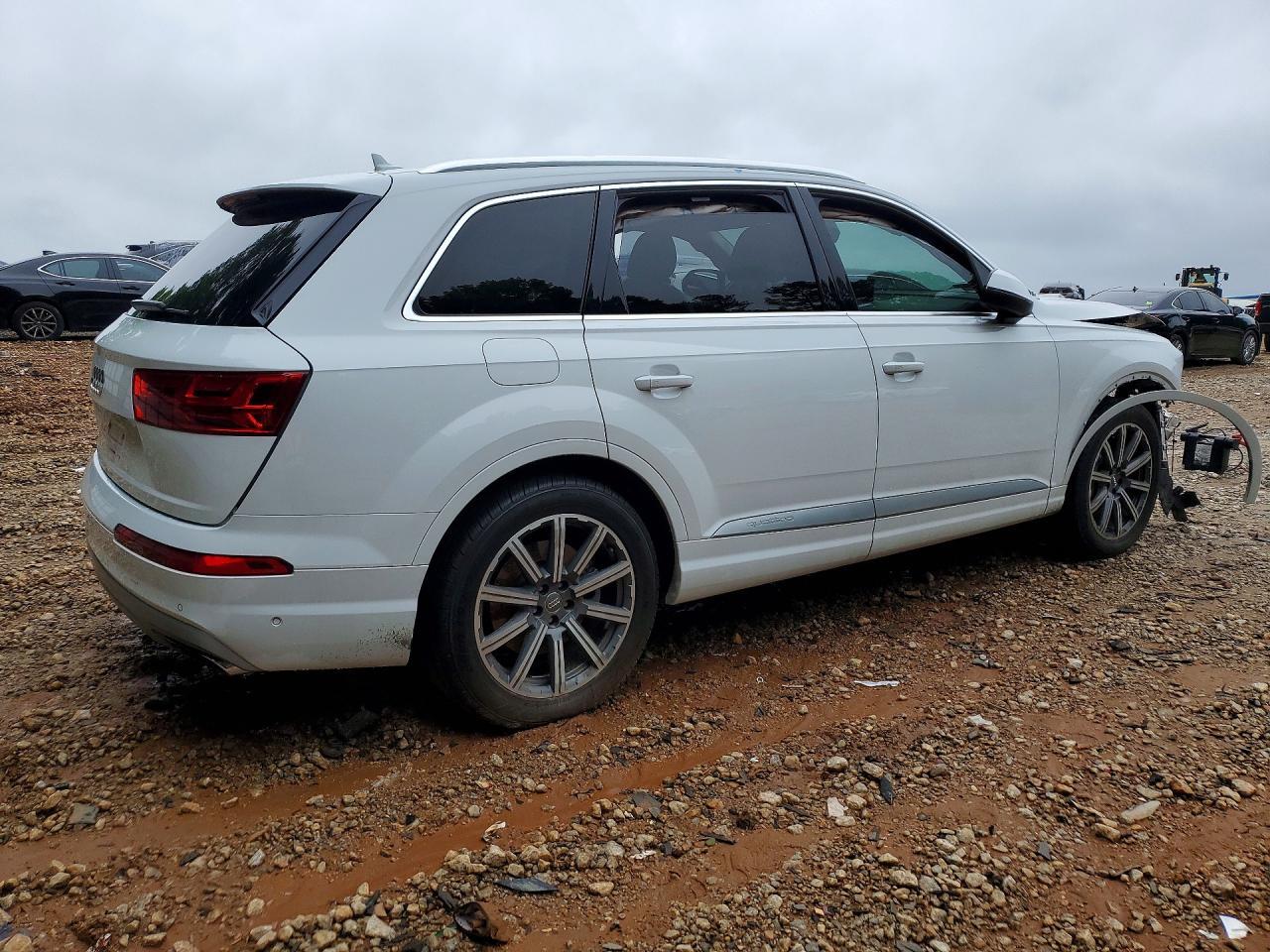 2019 Audi Q7 Prestige - Image 3