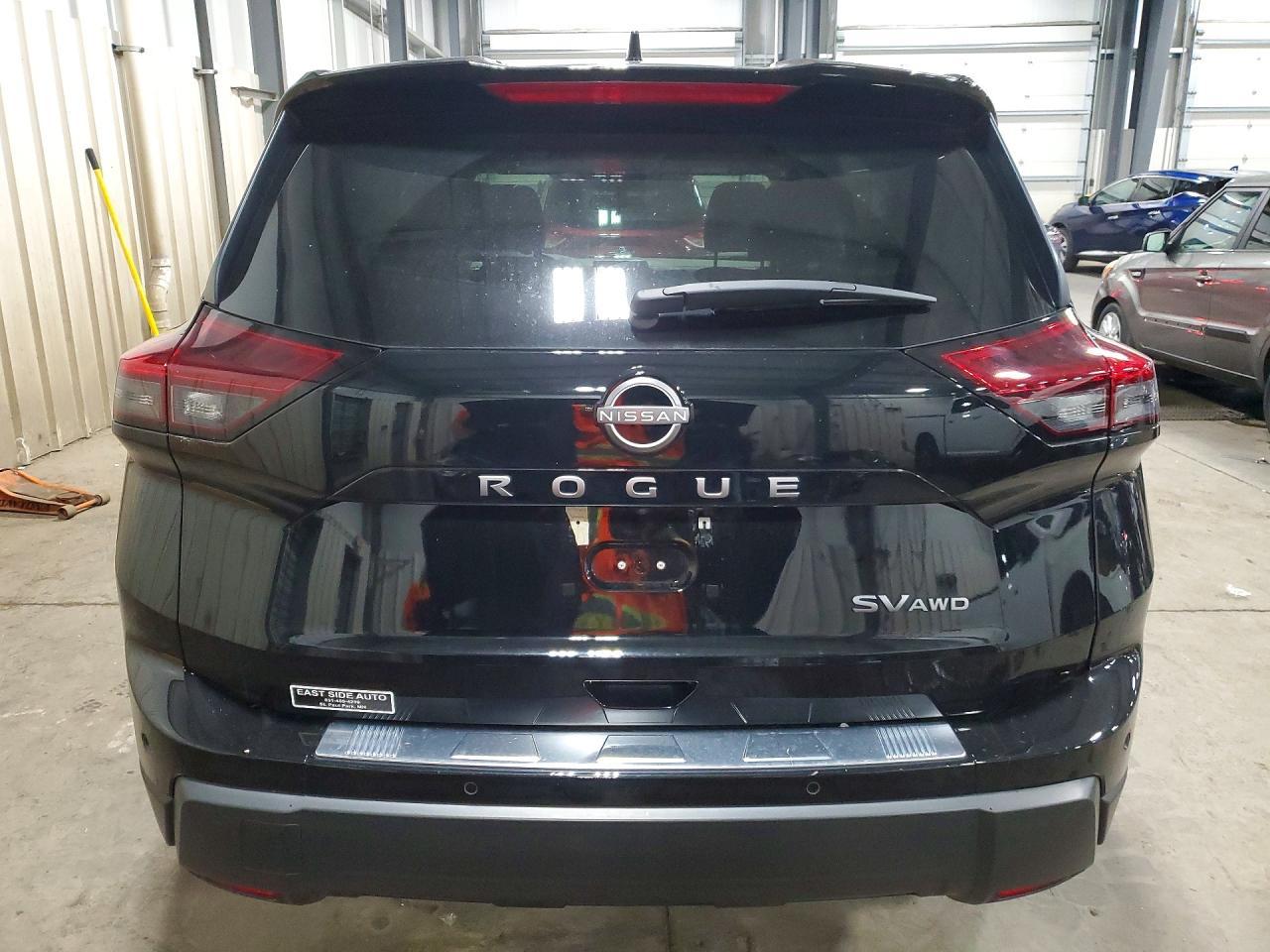2024 Nissan Rogue Sv - Image 6