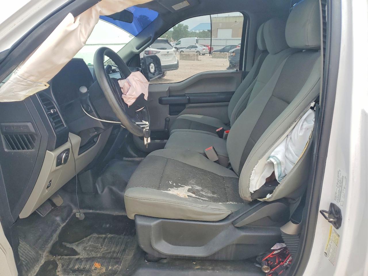 2016 Ford F150 - Фото 7