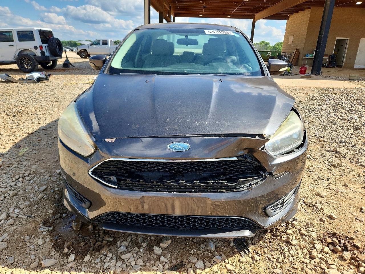 2015 Ford Focus Se - Image 5