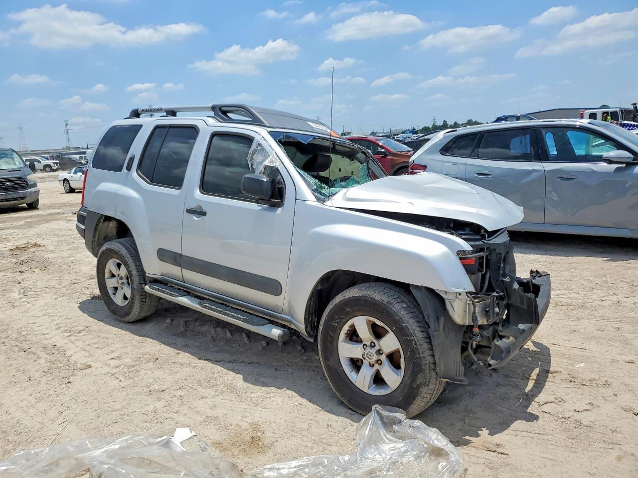 2013 Nissan Xterra X - Фото 4