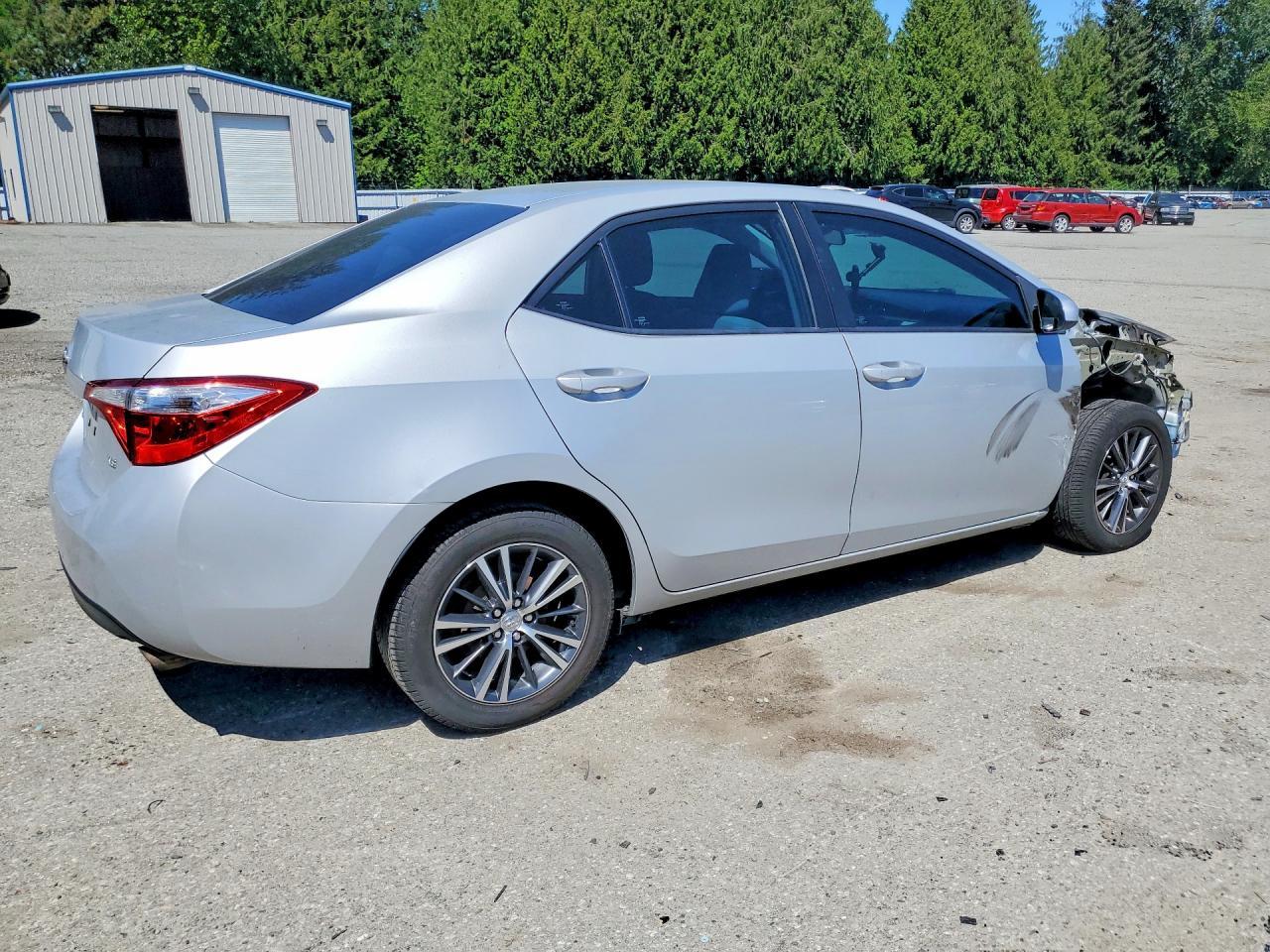 2016 Toyota Corolla Le Plus - Фото 3