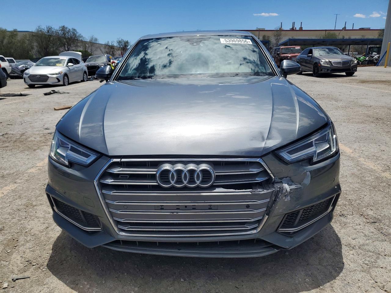 2018 Audi A4 Premium Plus - Фото 5