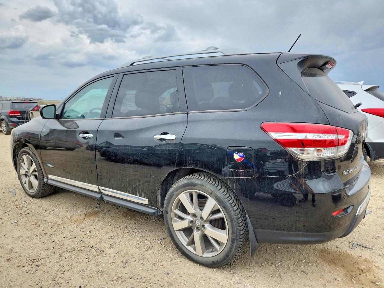 2014 Nissan Pathfinder Hybrid Sv - Фото 2