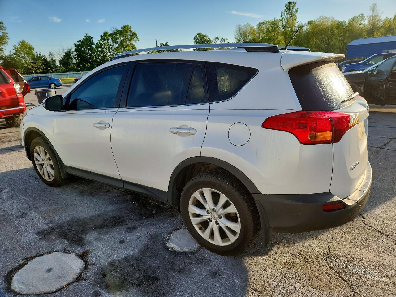 2013 Toyota Rav4 Limited - Фото 2