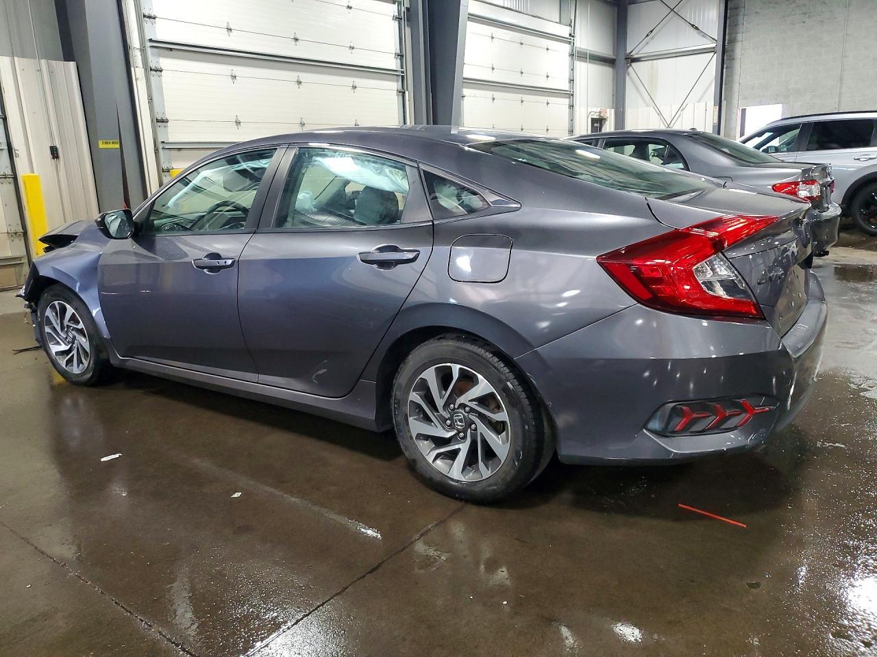 2016 Honda Civic Ex - Фото 2