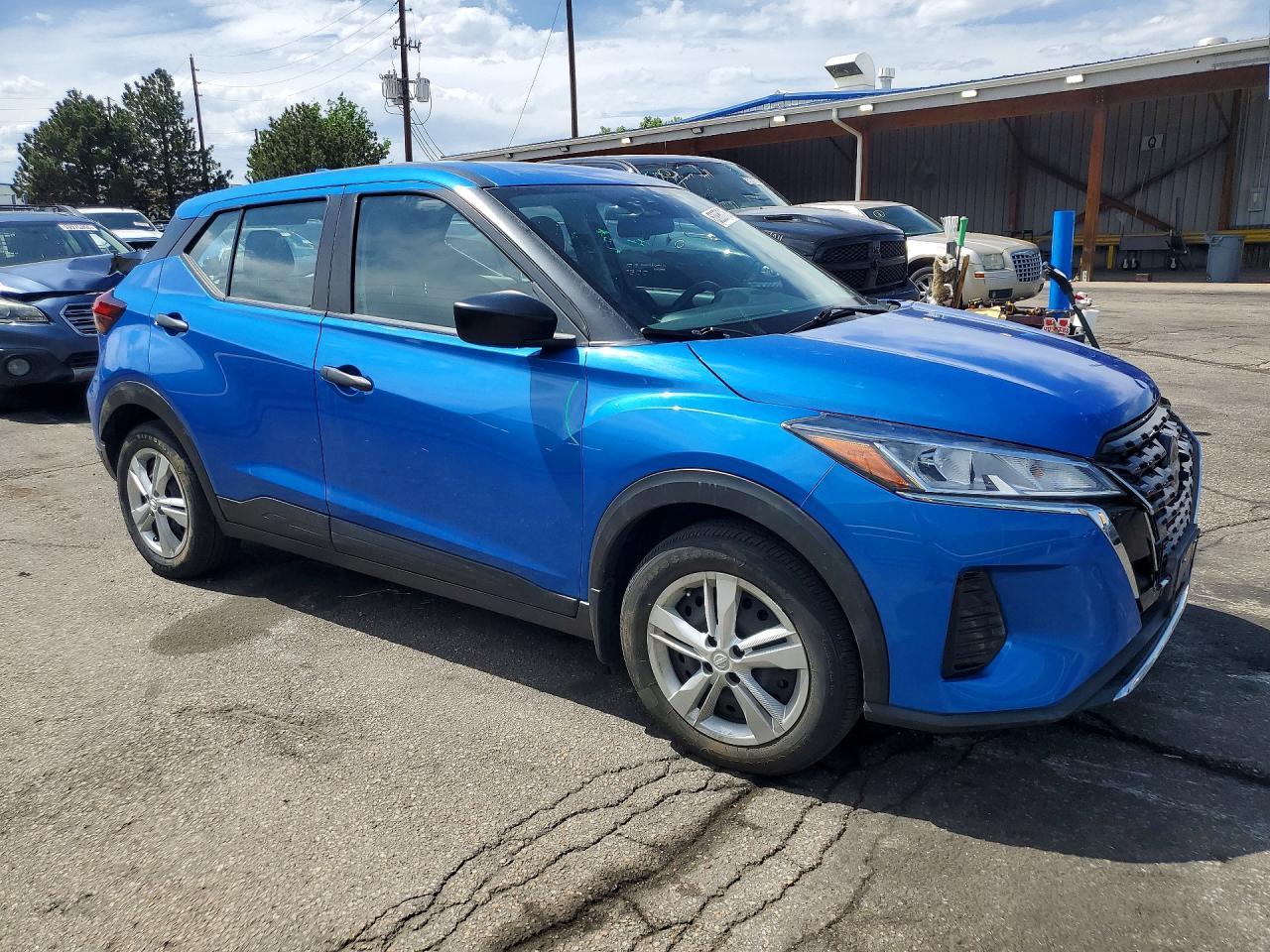 2022 Nissan Kicks S - Фото 4