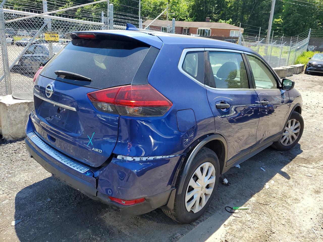 2018 Nissan Rogue S - Фото 3