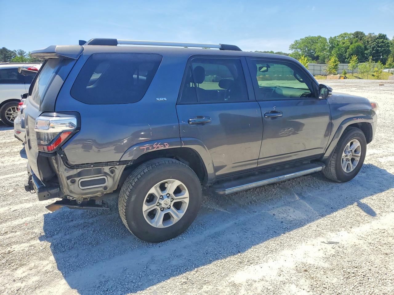 2019 Toyota 4Runner Sr5 Premium - Image 3