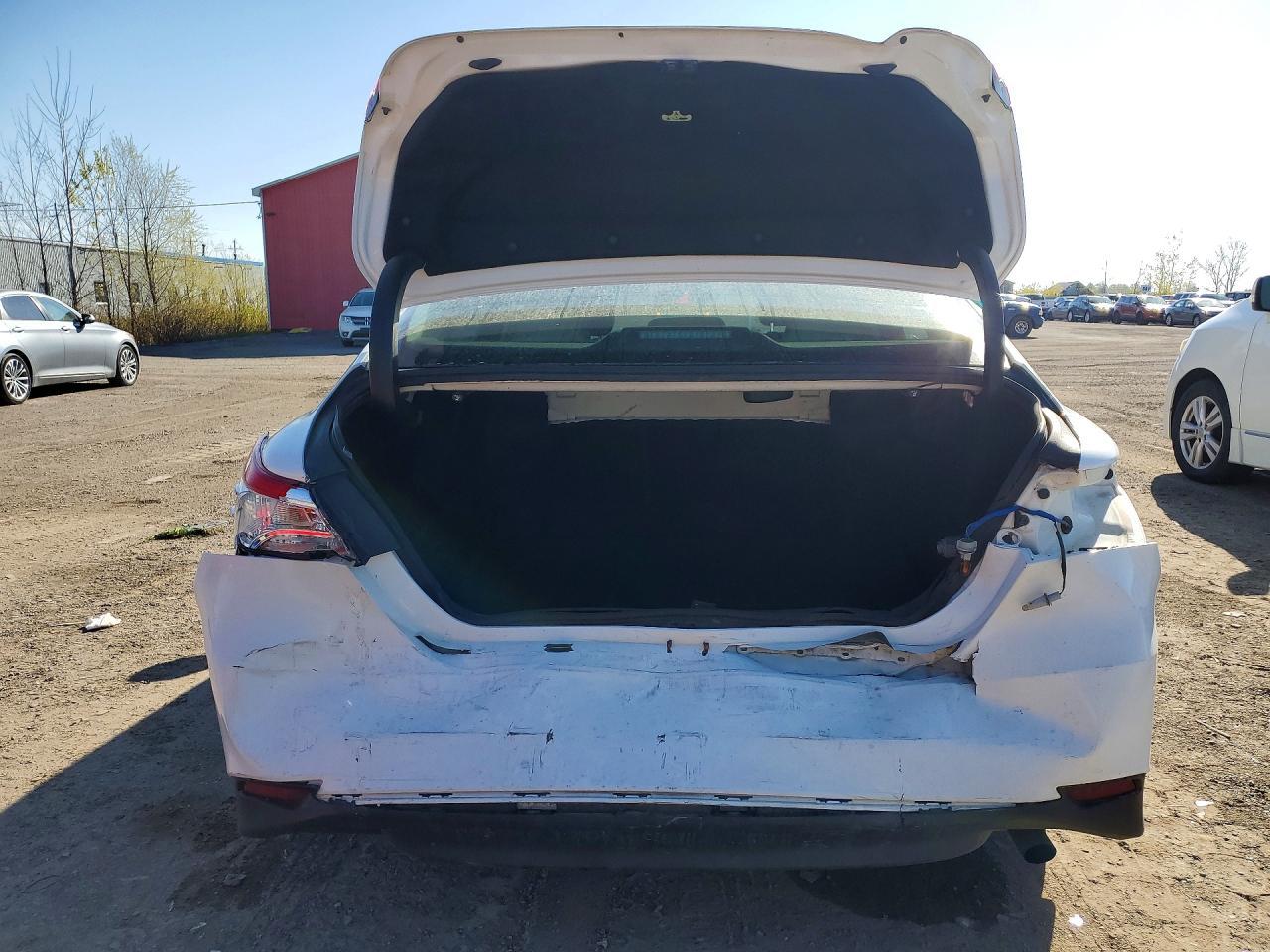 2018 Toyota Camry L - Фото 6
