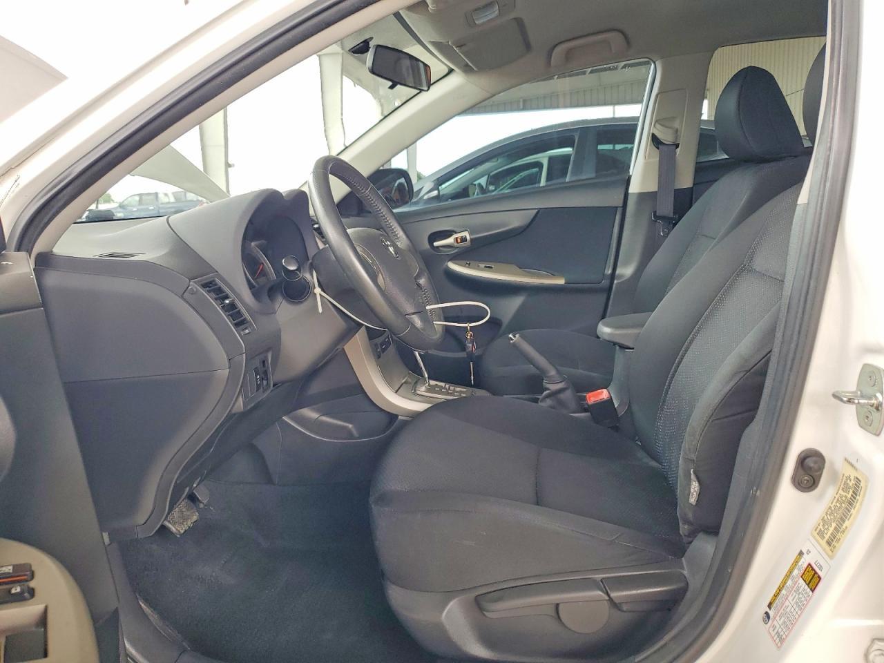2010 Toyota Corolla S - Фото 7